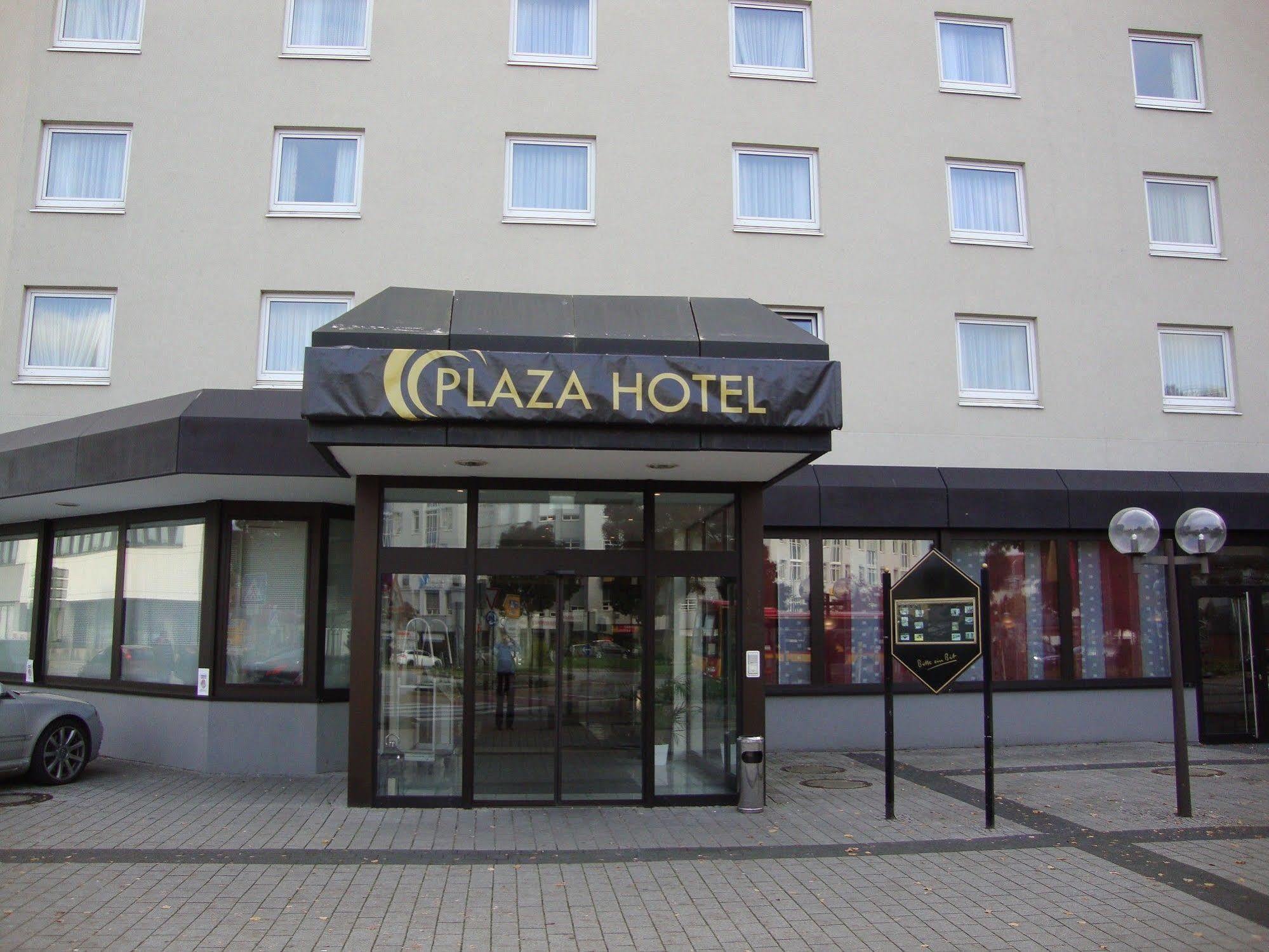 Plaza Hotel Hanau Bagian luar foto